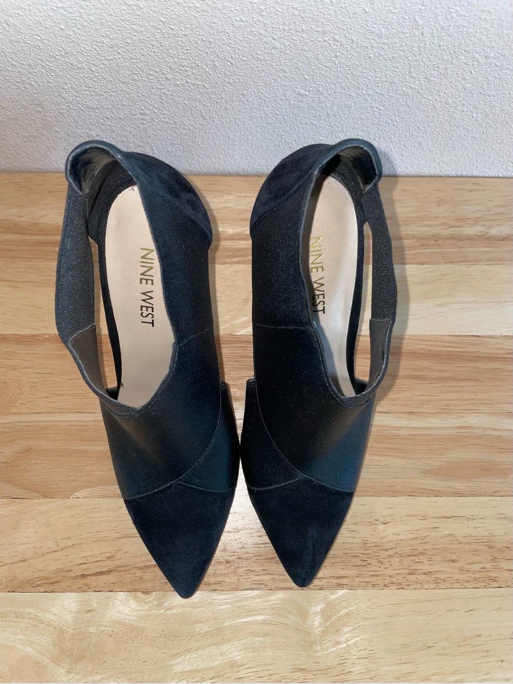 Nine West Black Pointed Toe Ankle Heels Booties Size 5 - Picture 6 of 8